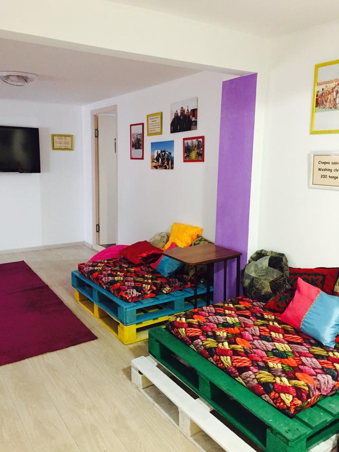 Alma Cinema Hostel Koktobe Exterior photo